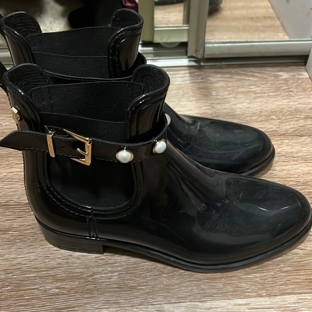 Lemon Jelly, Chelsea boots, pearls, black, size US 8.5, lightly used, white